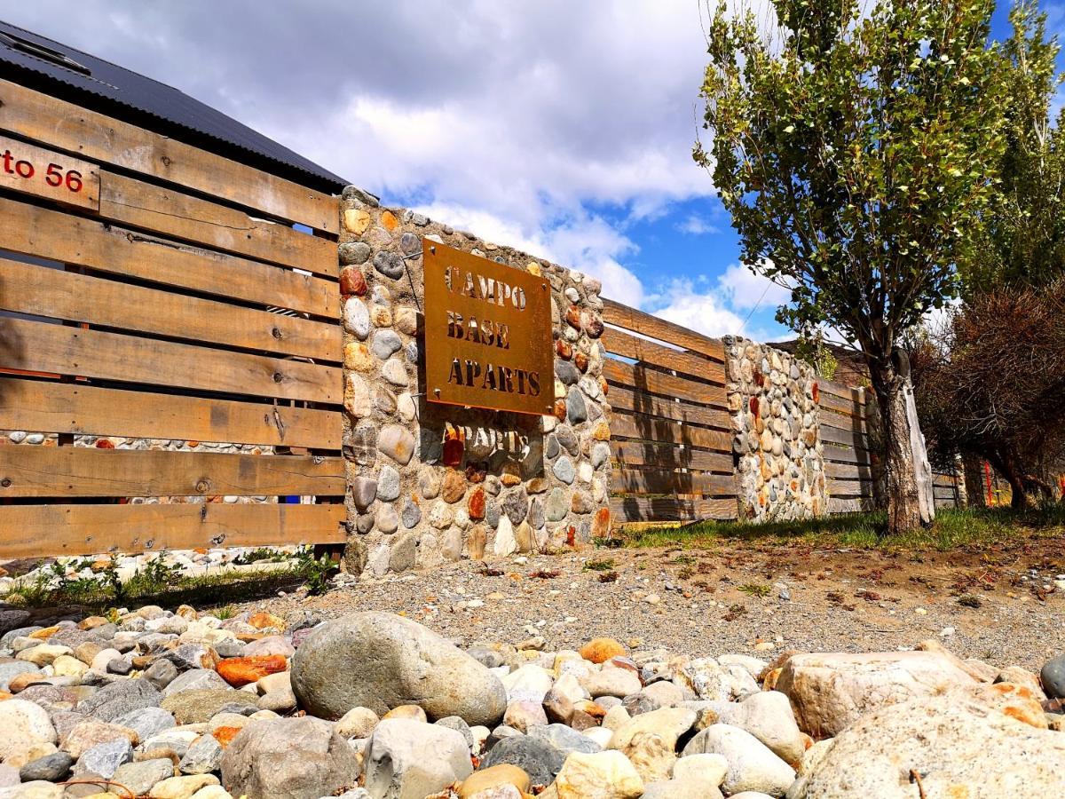 Campo Base Aparts El Chalten Exterior foto