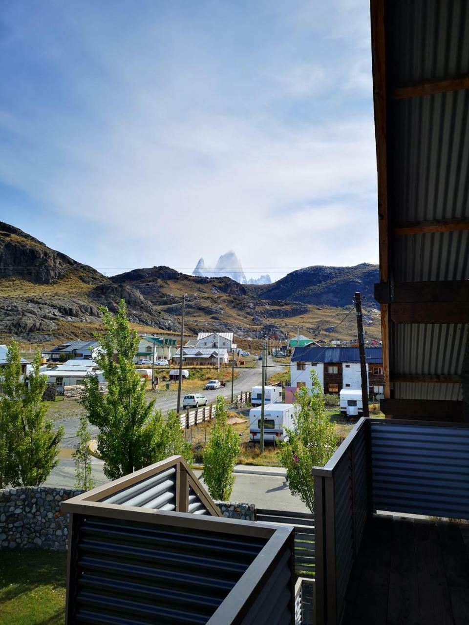 Campo Base Aparts El Chalten Exterior foto